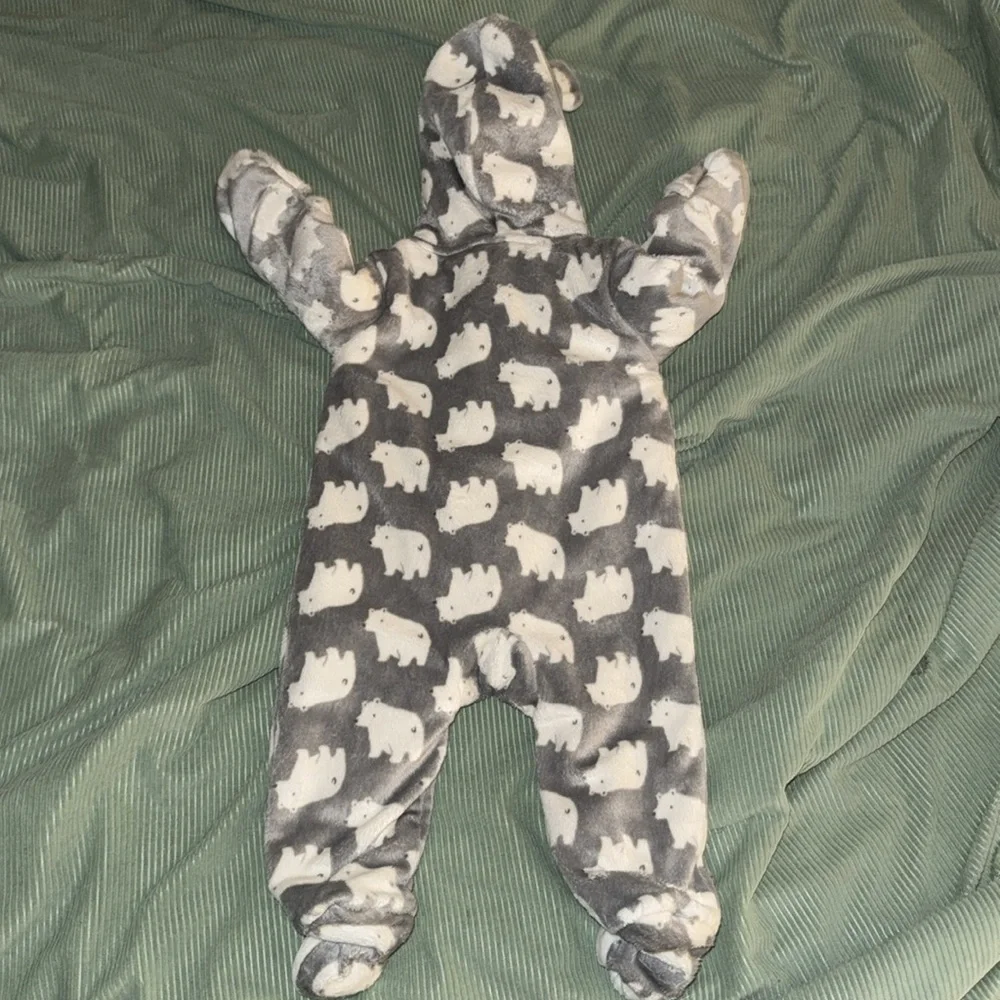 Carters Baby Hooded Fleece One Piece Bodysuit/Footed Jumpsuit Polar Bear 6 mos